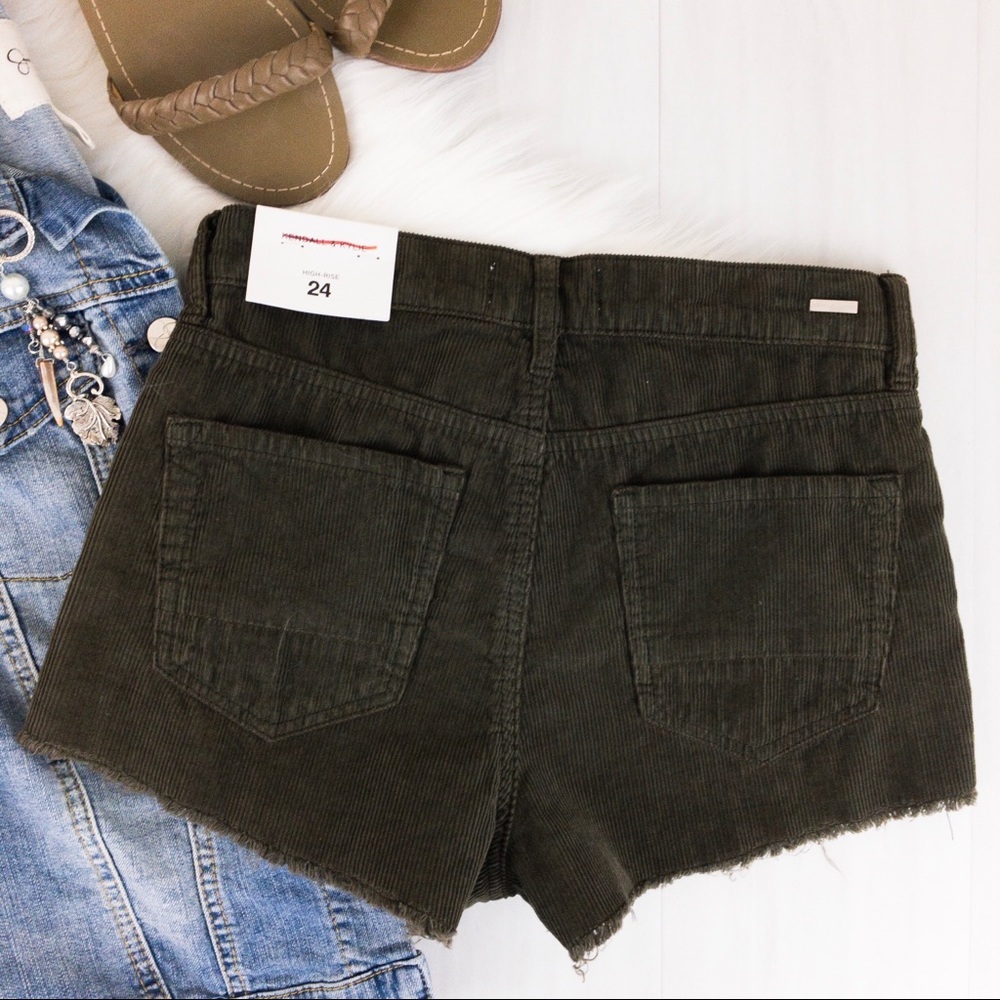 Kendall & Kylie • Corduroy Cut-offs - Picture 2 of 3